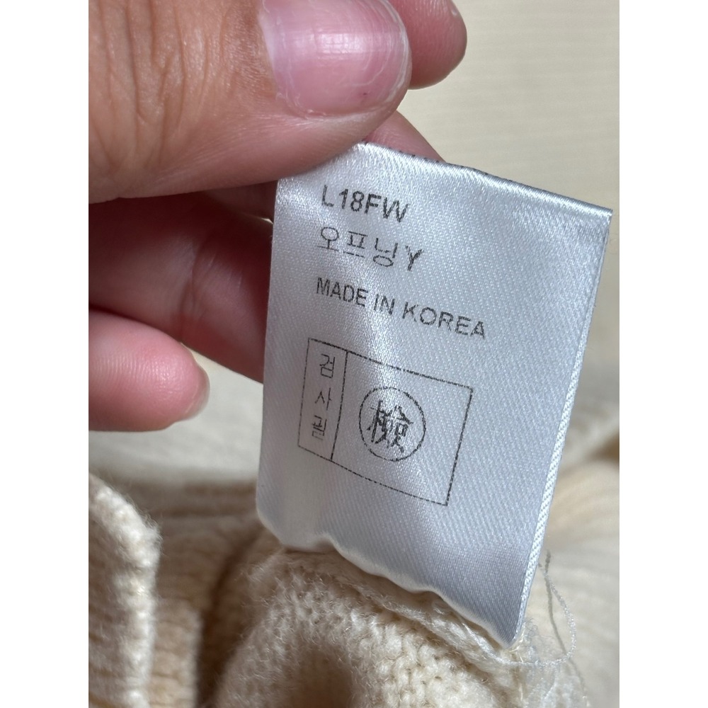 L'art Cream Wool Blend V-Neck Button Front Cardigan Sweater Made in Korea FREE - Picture 4 of 10